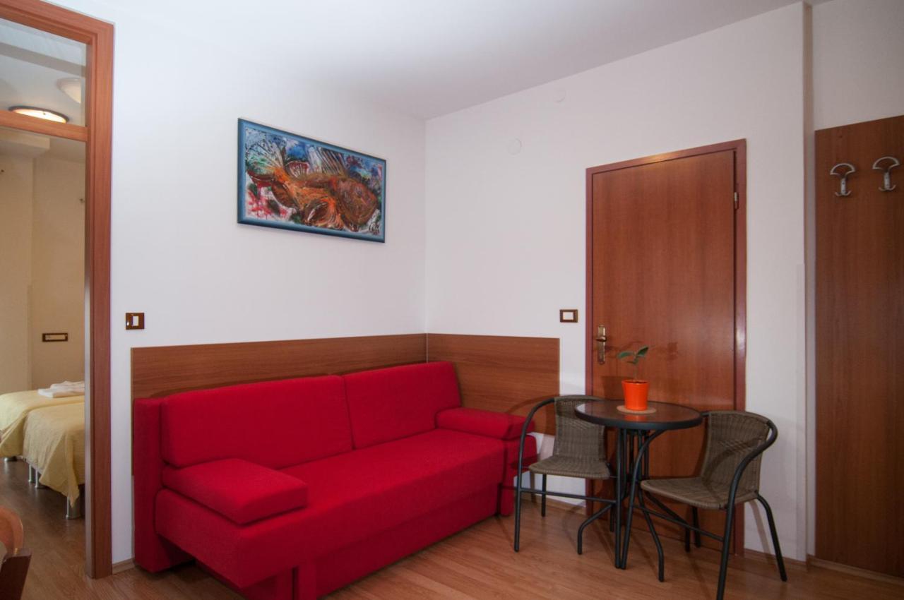 Apartments And Rooms Liburnija Опатія Екстер'єр фото
