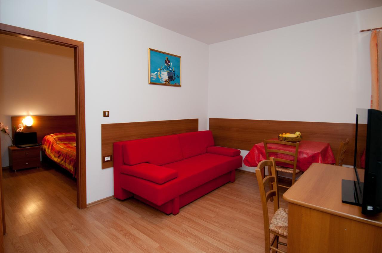 Apartments And Rooms Liburnija Опатія Екстер'єр фото