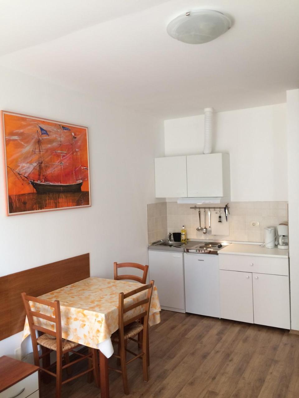 Apartments And Rooms Liburnija Опатія Екстер'єр фото